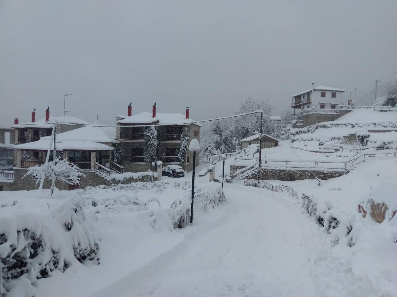 Village Inn Áno Hóra Kültér fotó
